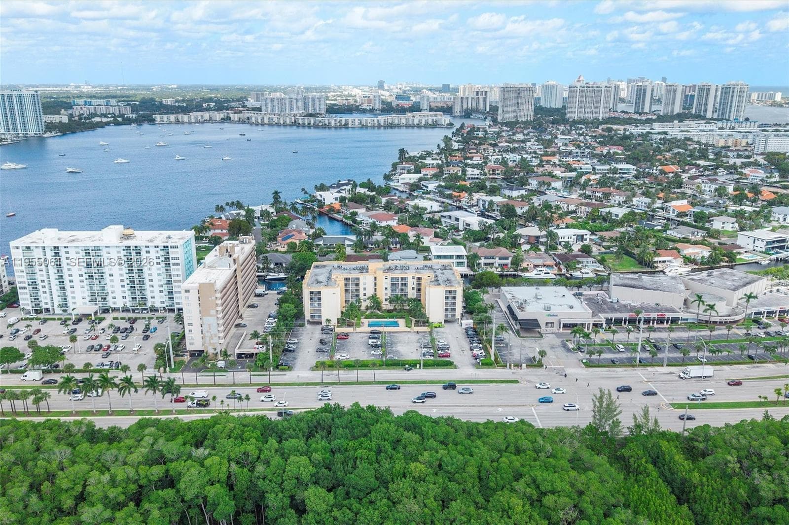 BAYSWATER COURT CONDO · #4I in North Miami Beach - Photo 21