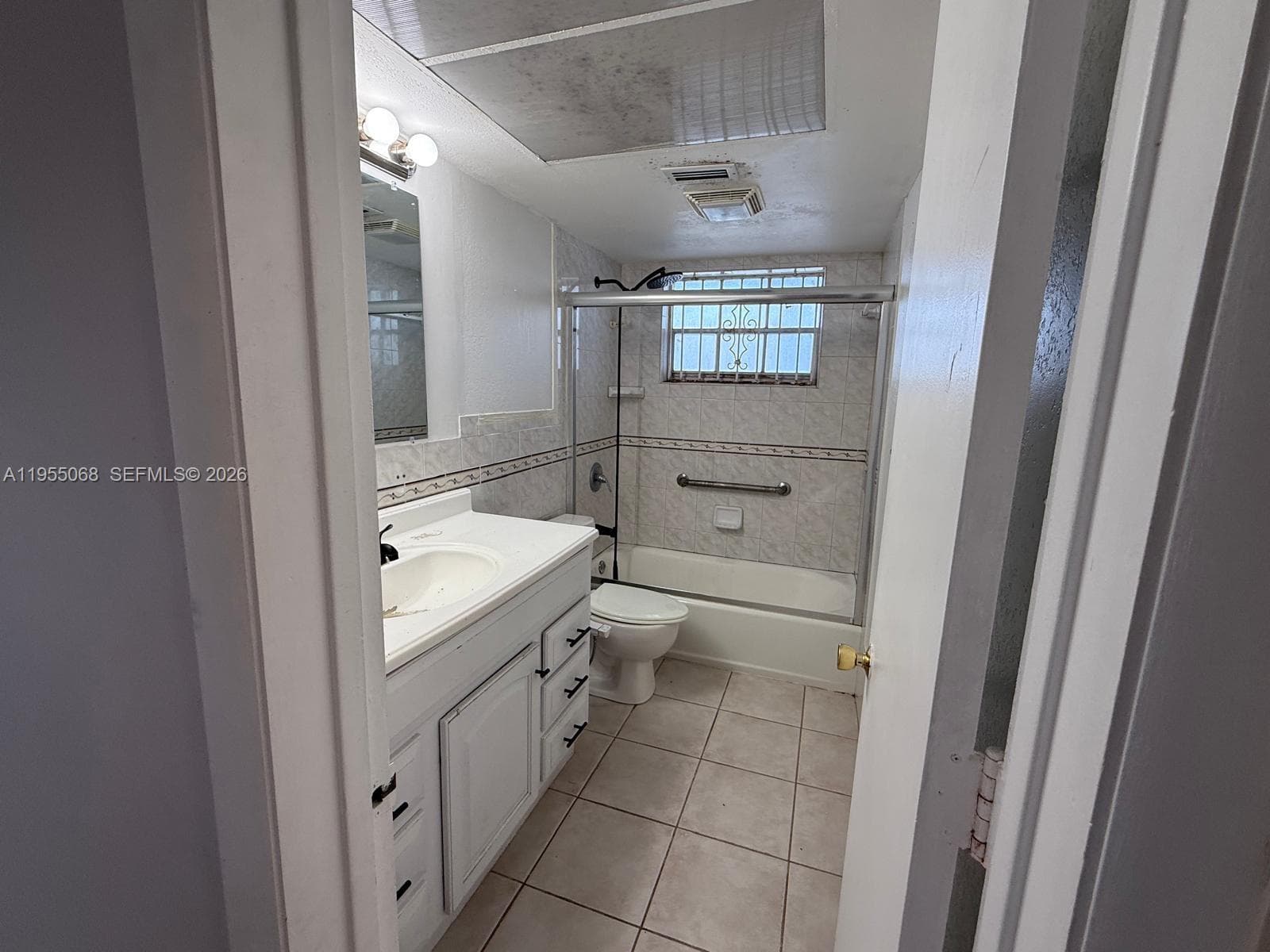 GOLF RIDGE VILLAS · #15 in Miami Gardens - Photo 14