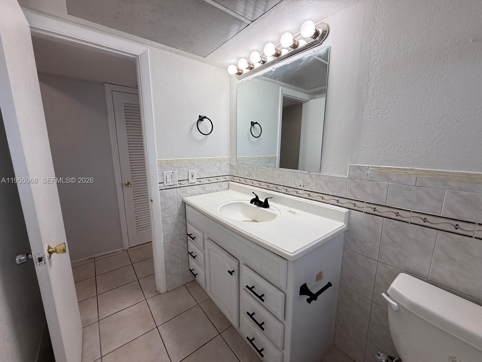 GOLF RIDGE VILLAS · #15 in Miami Gardens - Photo 15