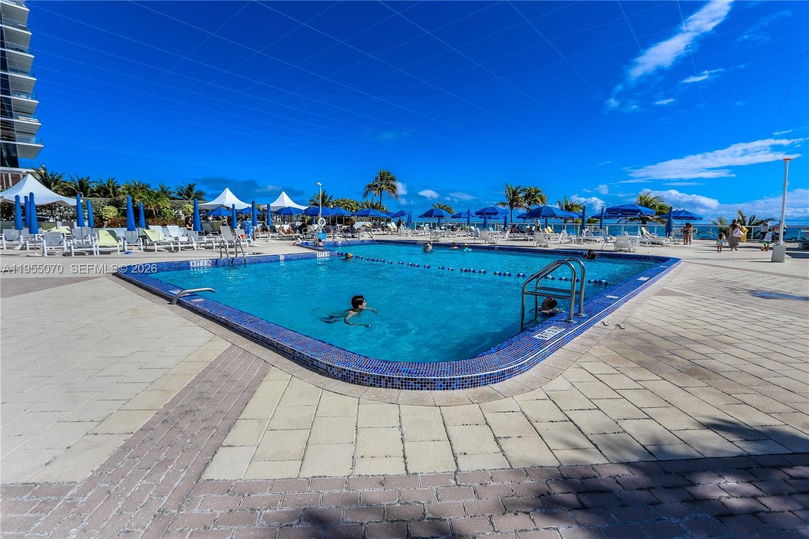 Parker Plaza · #727 in Hallandale Beach - Photo 27