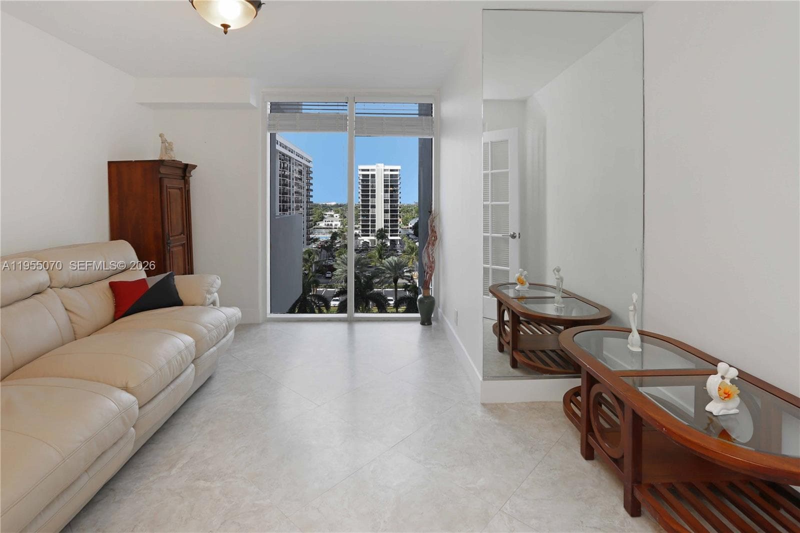 Parker Plaza · #727 in Hallandale Beach - Photo 11