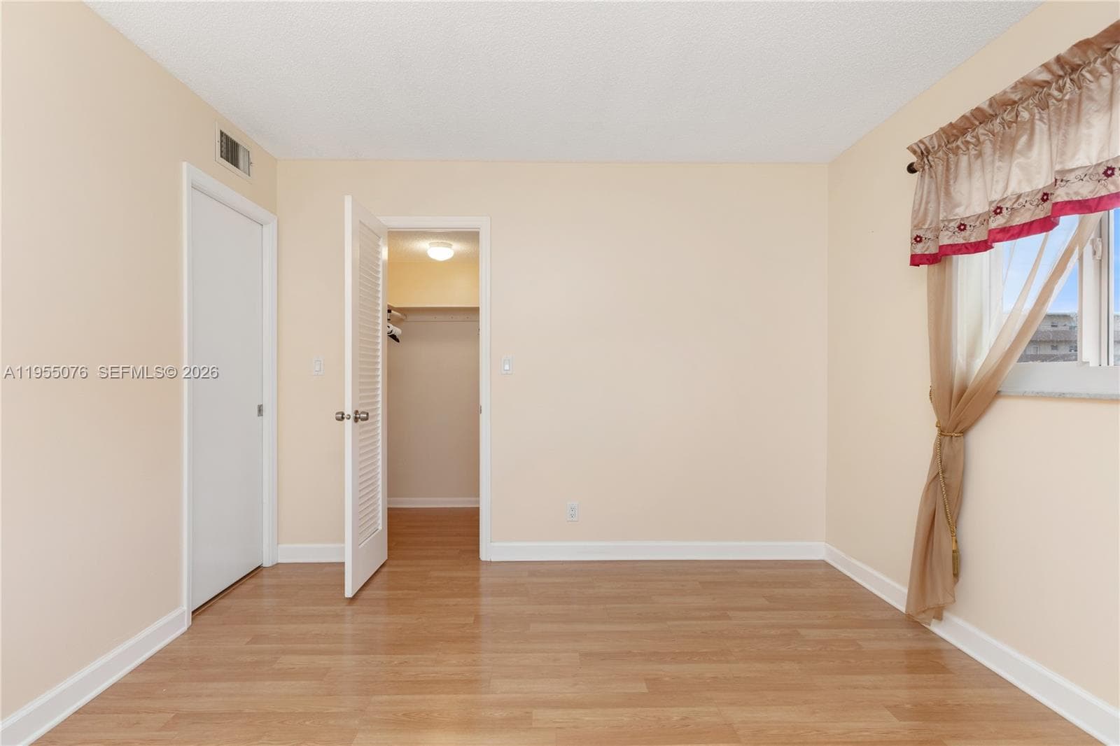 MEADOWBROOK TOWERS CONDO · #307 in Hallandale Beach - Photo 23