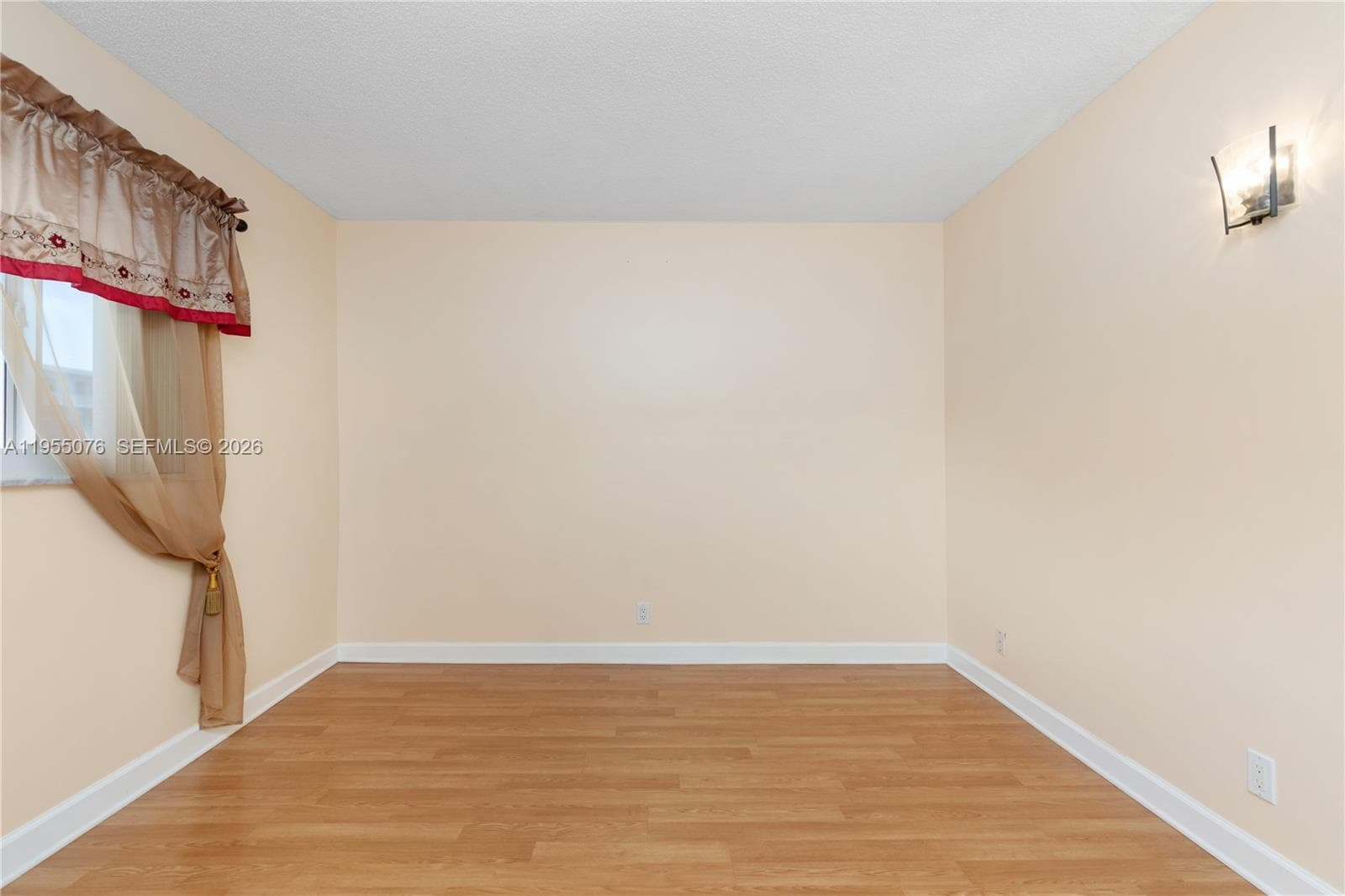 MEADOWBROOK TOWERS CONDO · #307 in Hallandale Beach - Photo 22