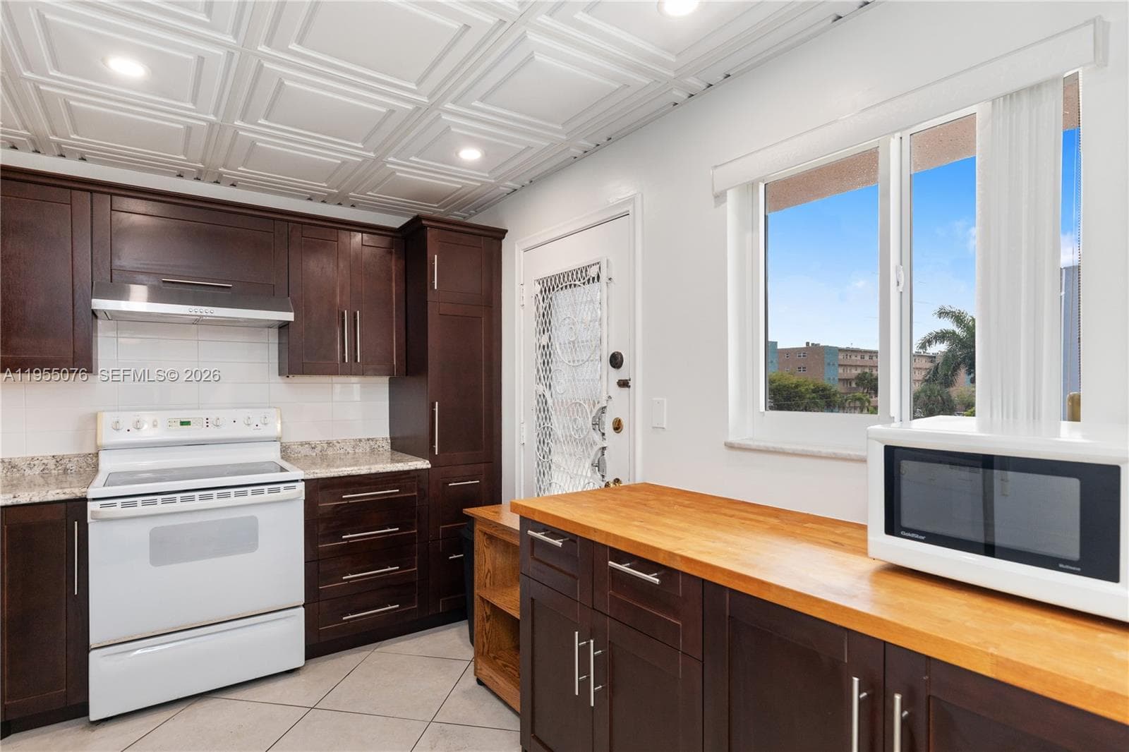 MEADOWBROOK TOWERS CONDO · #307 in Hallandale Beach - Photo 34