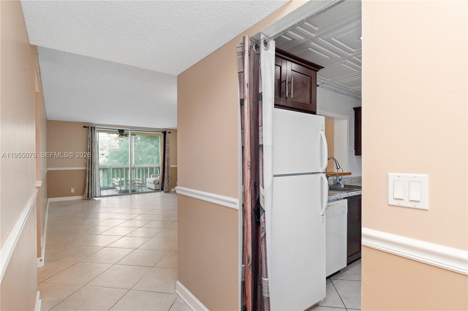 MEADOWBROOK TOWERS CONDO · #307 in Hallandale Beach - Photo 31