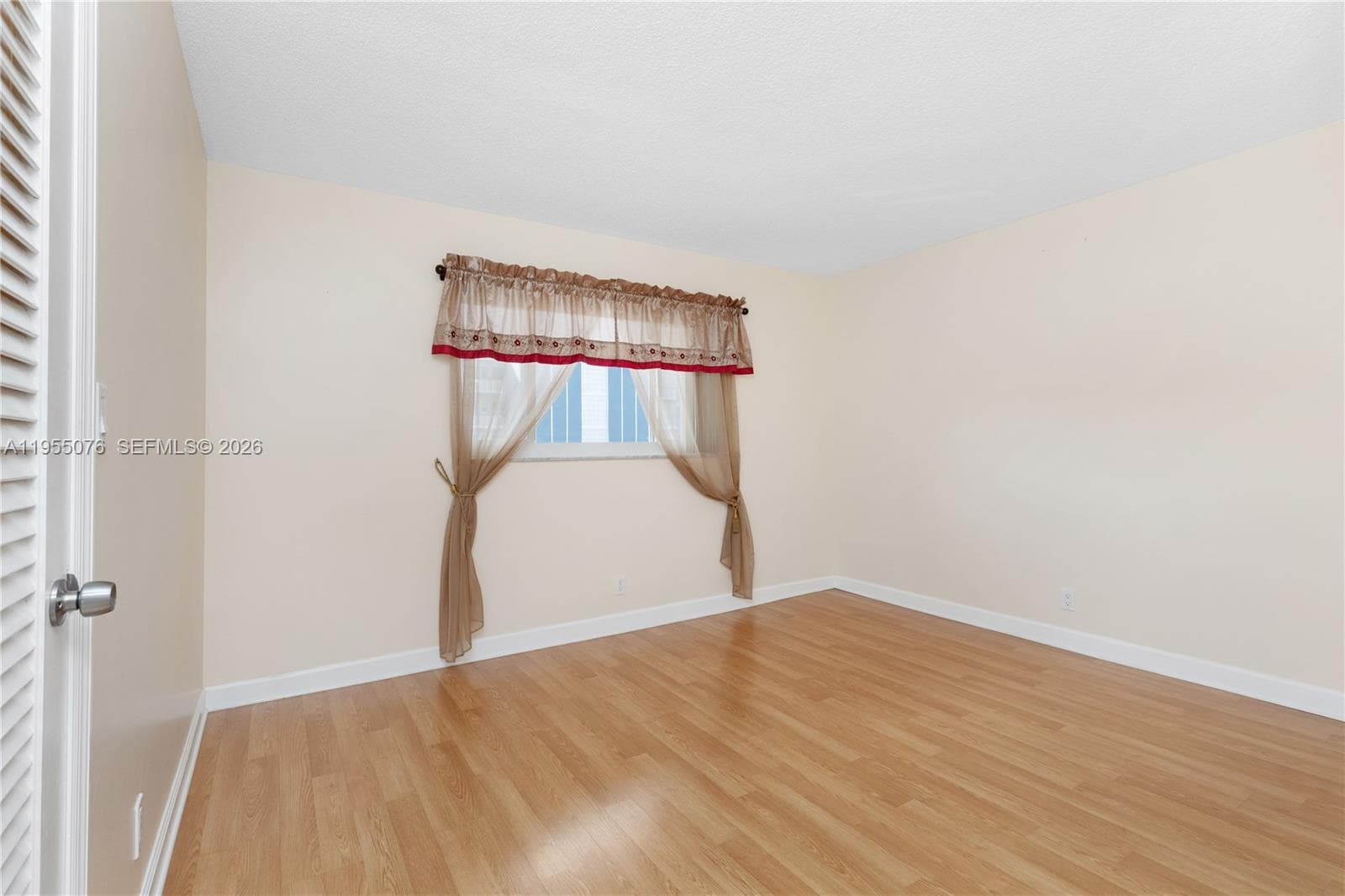 MEADOWBROOK TOWERS CONDO · #307 in Hallandale Beach - Photo 21