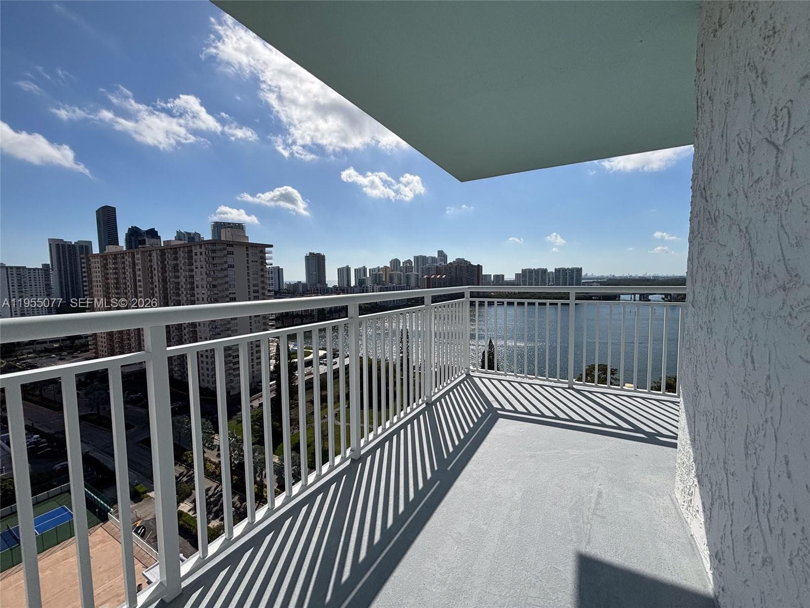 WINSTON TOWERS · #1912 in Sunny Isles Beach - Photo 3
