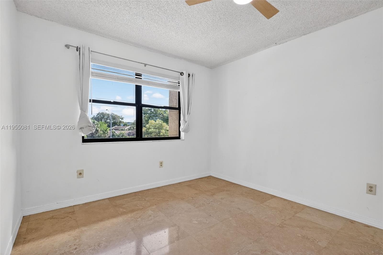 Summertree Village · #306-5 in Miami - Photo 14