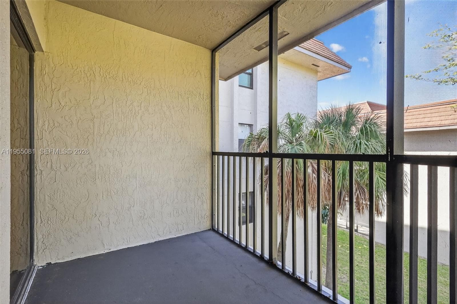 Summertree Village · #306-5 in Miami - Photo 29
