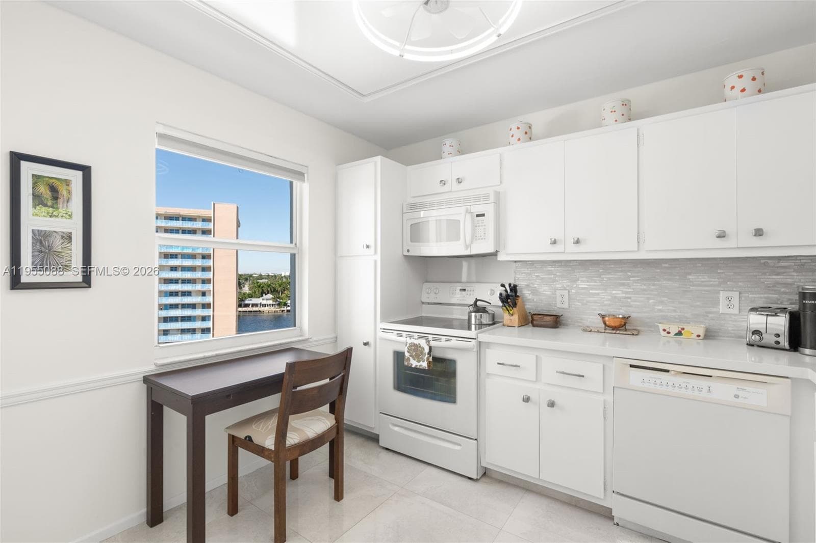 GRANADA HOUSE · #712 in Pompano Beach - Photo 6