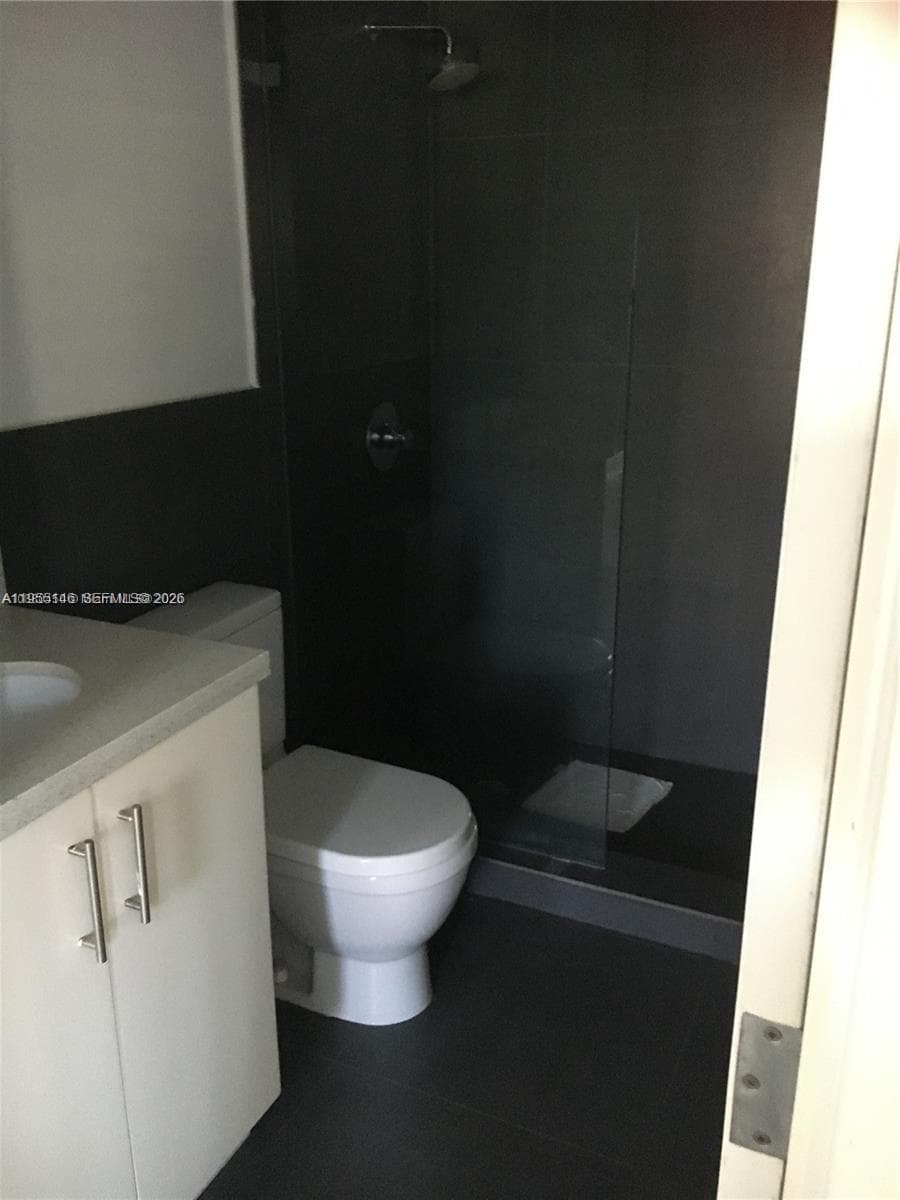THE EVELYN CONDO · #104 in Miami Beach - Photo 9