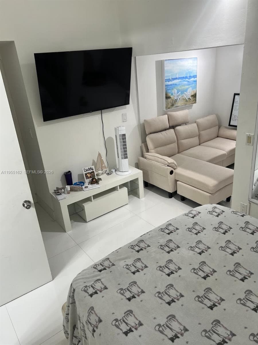 POINCIANA IS YT & RCQ CLU · #504 in Sunny Isles Beach - Photo 7