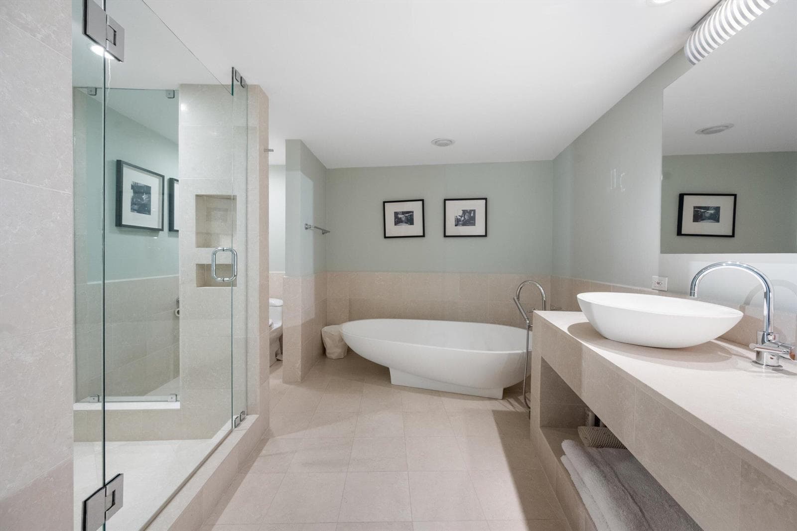 Master Bath