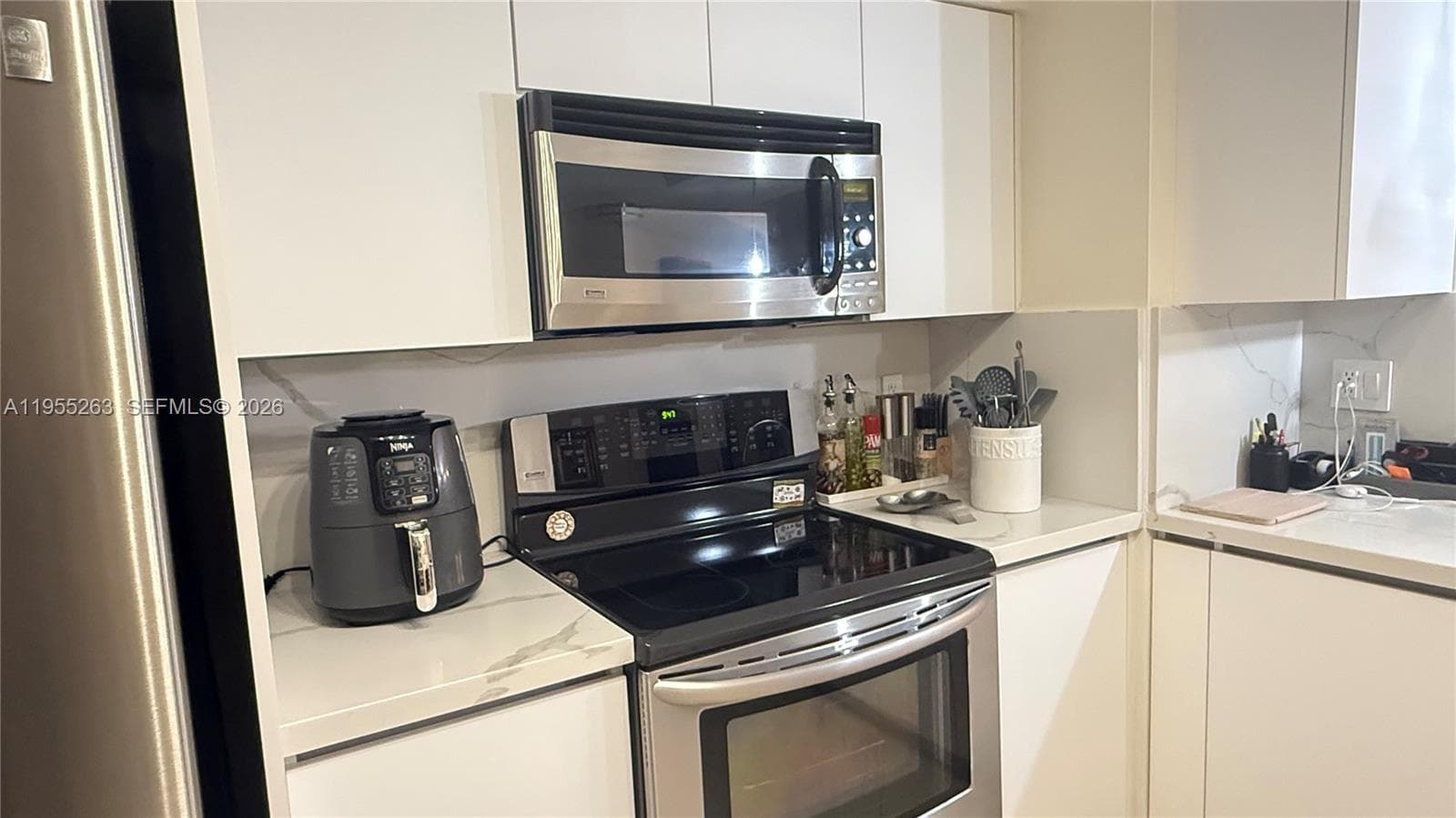 L'EXCELLENCE CONDO · #501 in Miami Beach - Photo 9