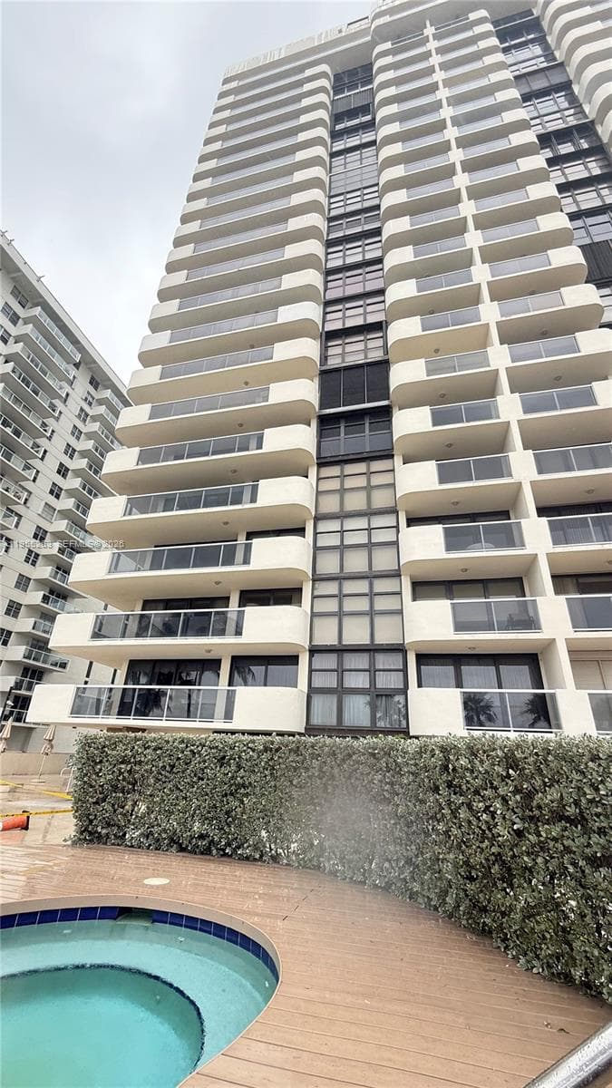 L'EXCELLENCE CONDO · #501 in Miami Beach - Photo 51