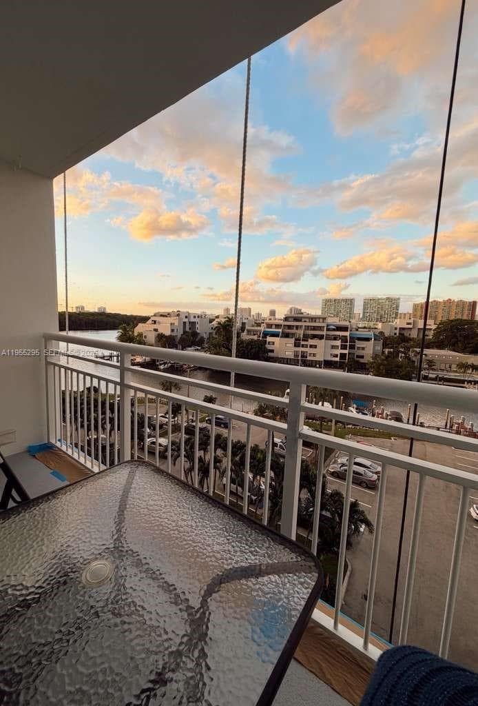 COASTAL TOWERS CONDO · #625 in Sunny Isles Beach - Photo 7