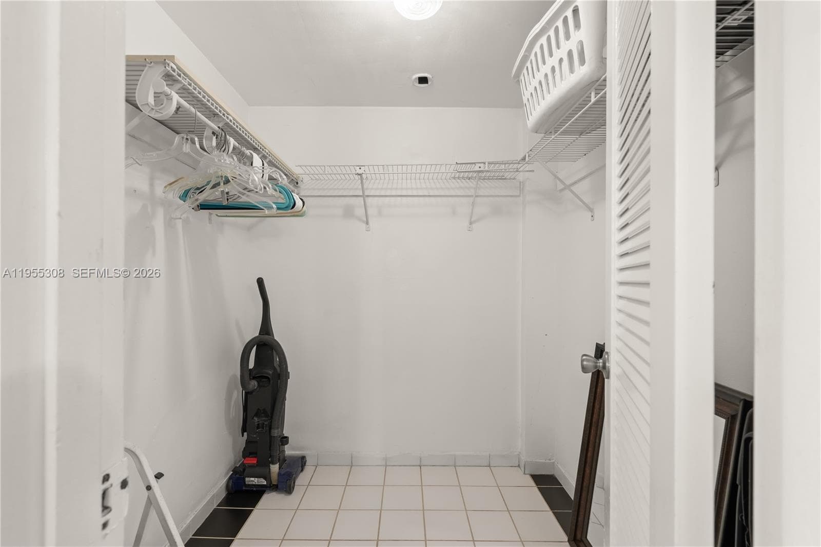 POINT EAST SEC II CONDO · #F208 in Aventura - Photo 15