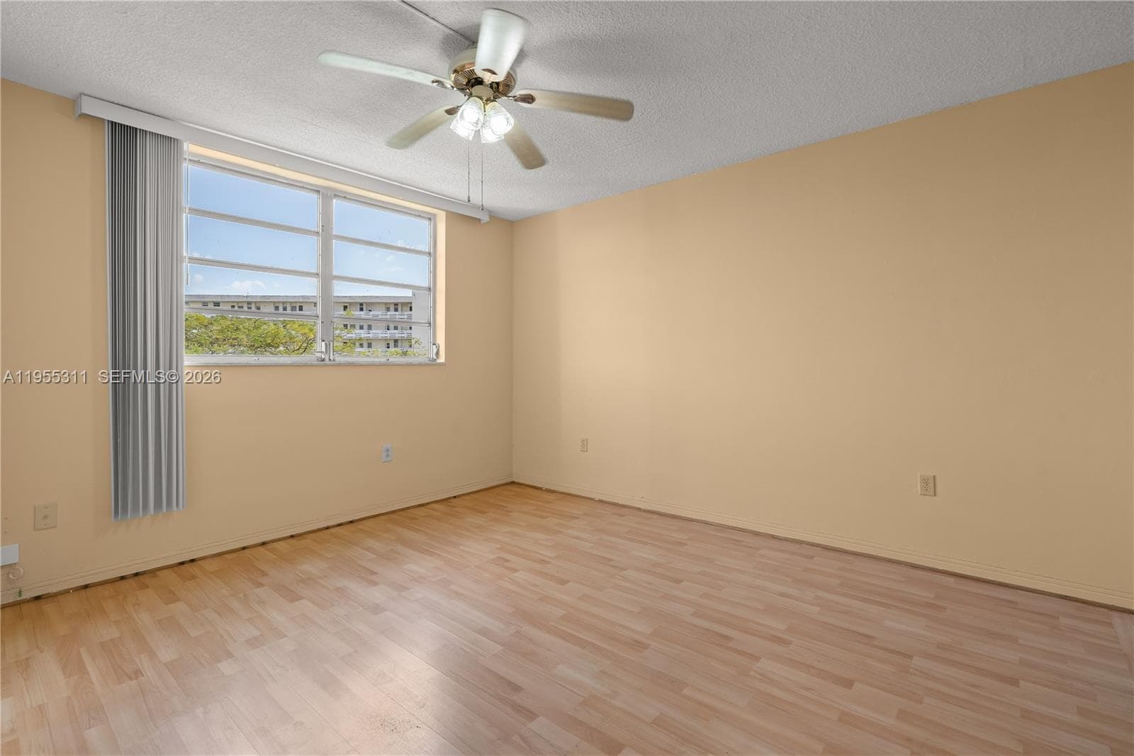 POINT EAST ONE CONDO-BLDG · #E312 in Aventura - Photo 11