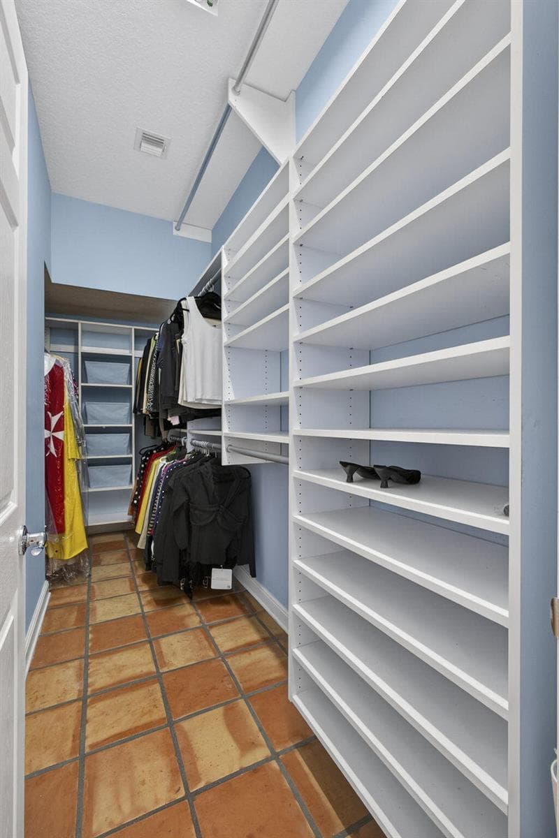 32-web-or-mls-BS1A8426