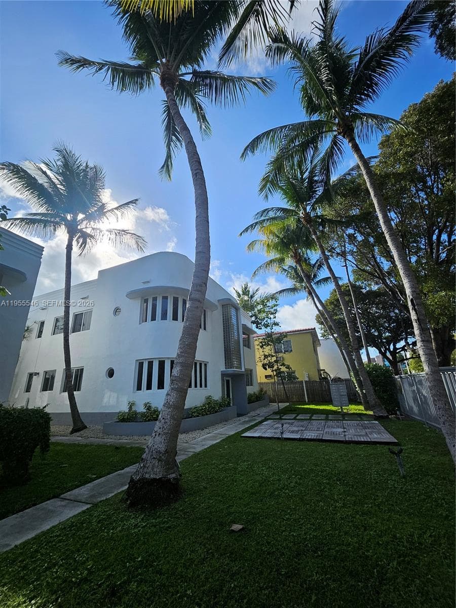 551/557 MICHIGAN CONDO · #211 W/PARKING in Miami Beach - Photo 31