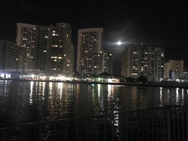 LAKE POINT TOWER CONDOMIN · #201 in Hallandale Beach - Photo 25