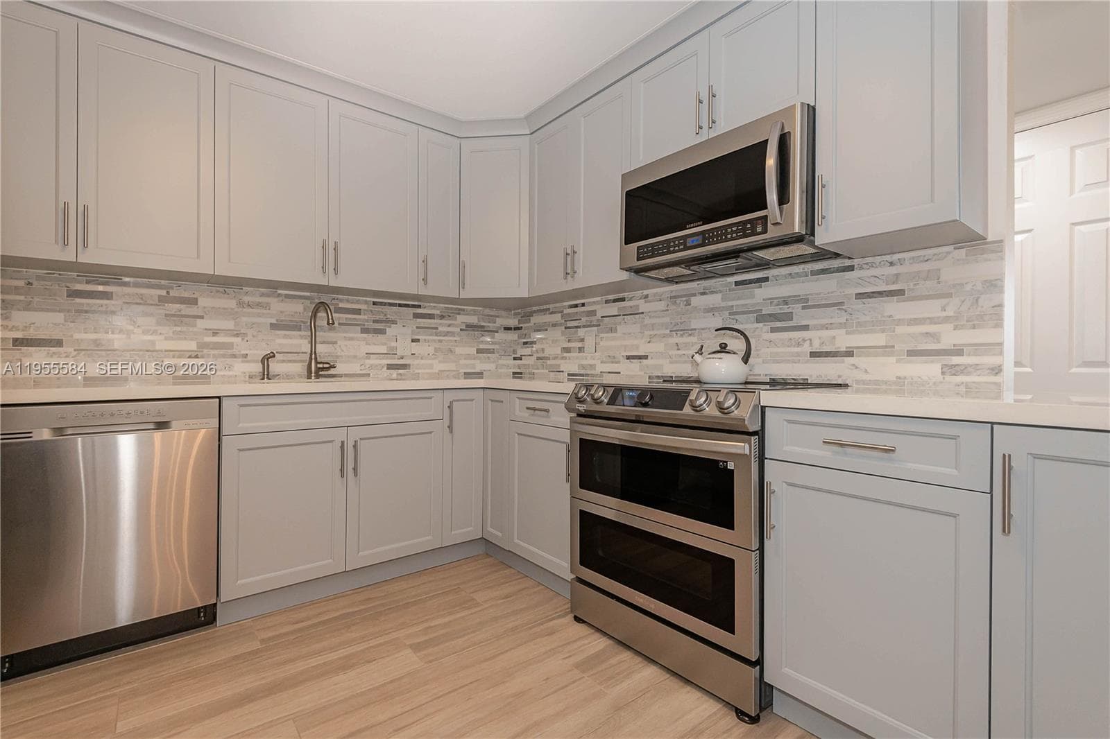 OCEAN VIEW TOWERS · #902 in Hallandale Beach - Photo 8