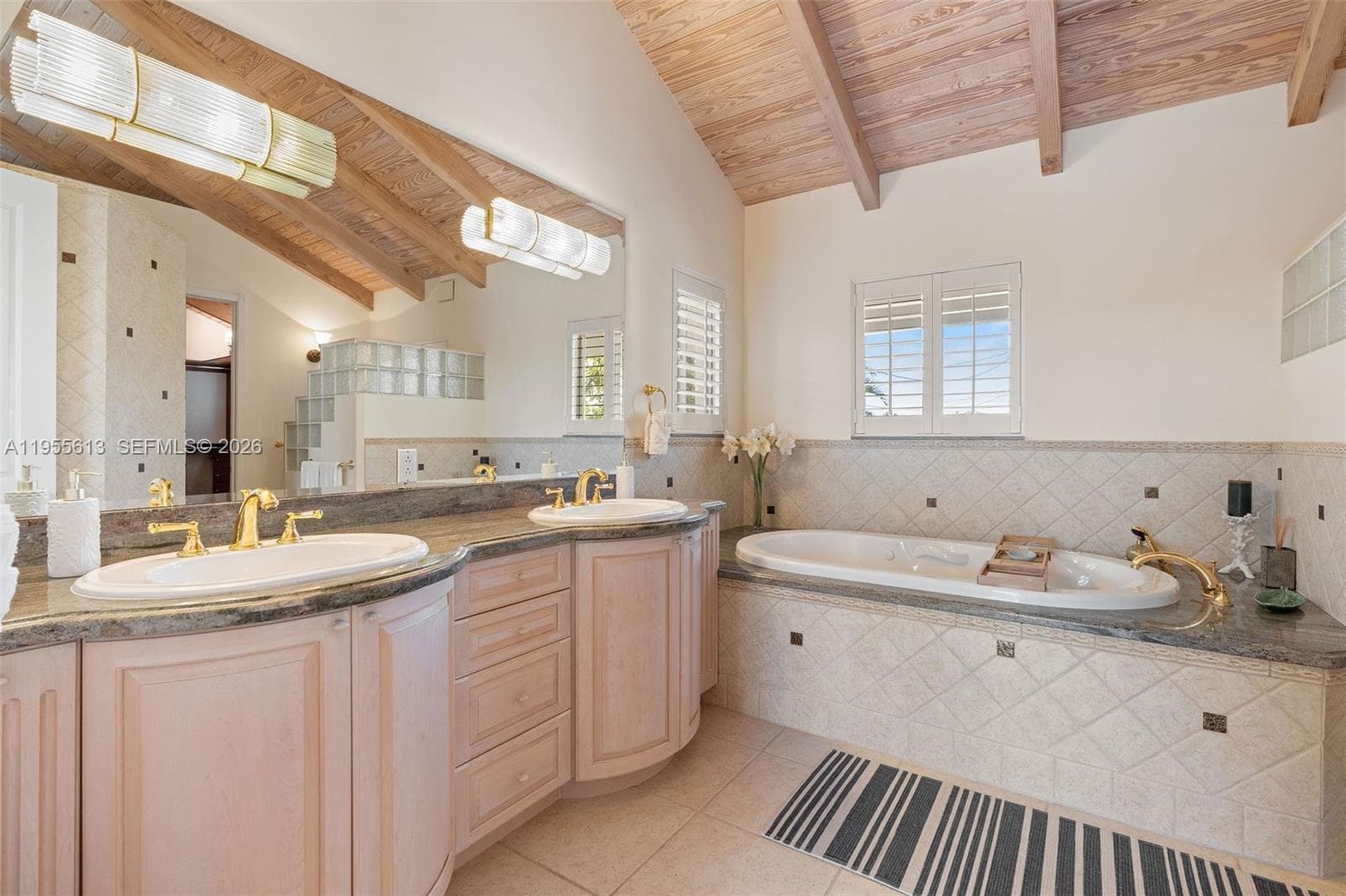 44 W Plaza Del Lago photo 26