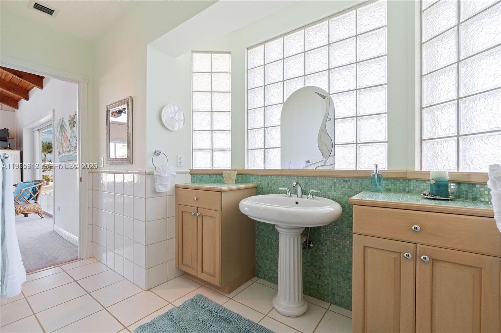 44 W Plaza Del Lago photo 32