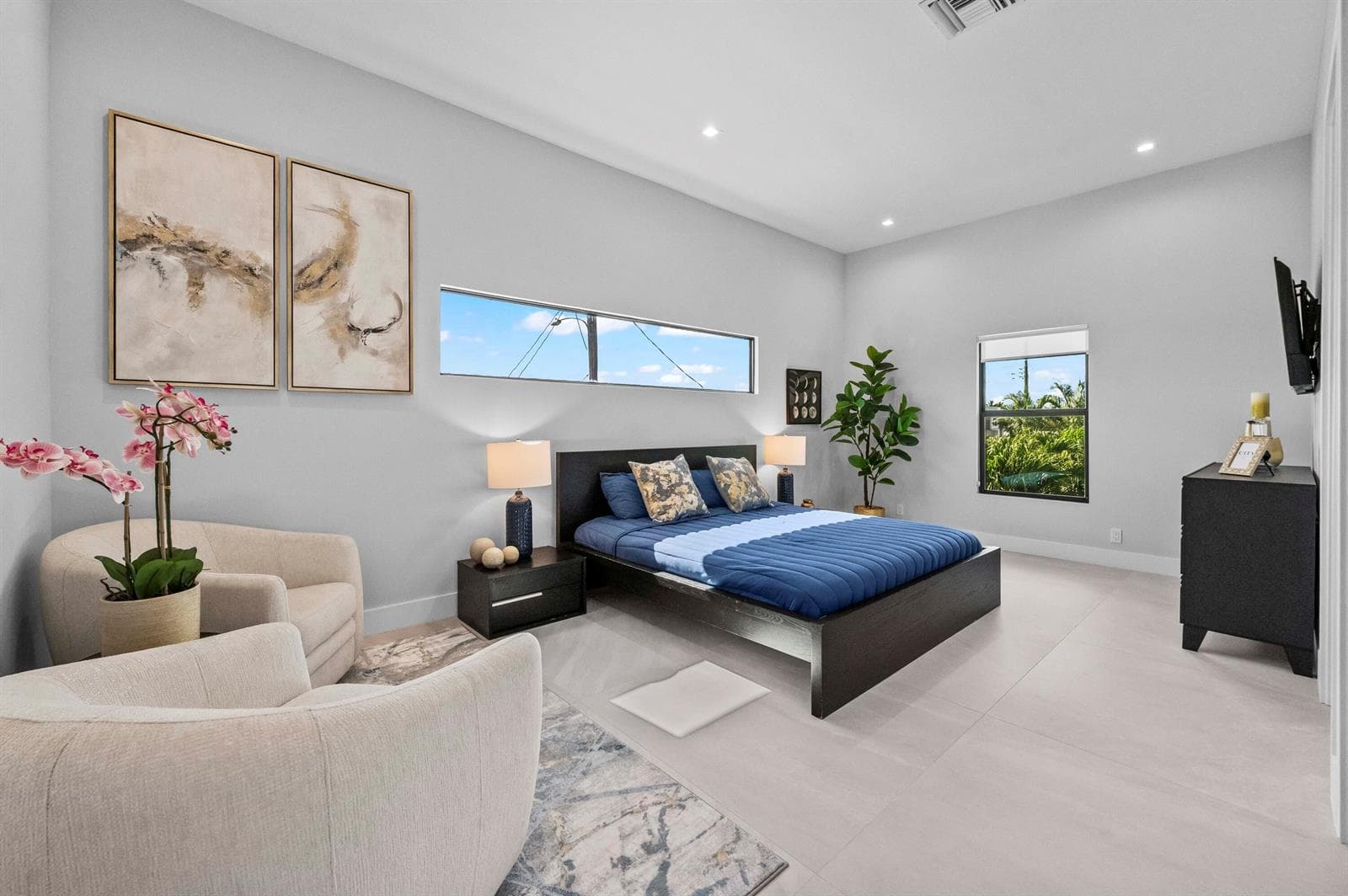 29 Bedroom 01