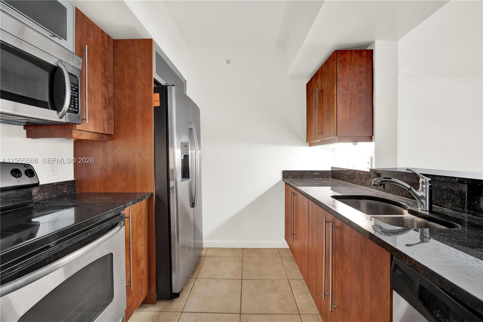 TOSCANO CONDOMINIUM · #1402S in Miami - Photo 13