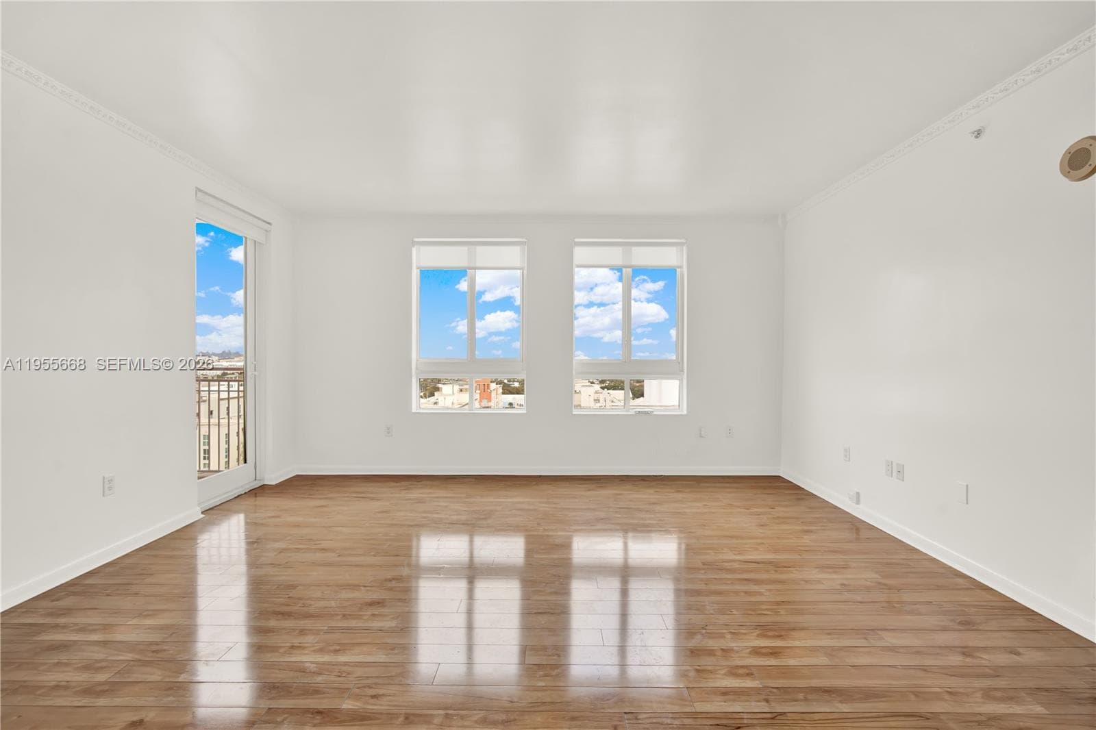 TOSCANO CONDOMINIUM · #1402S in Miami - Photo 17