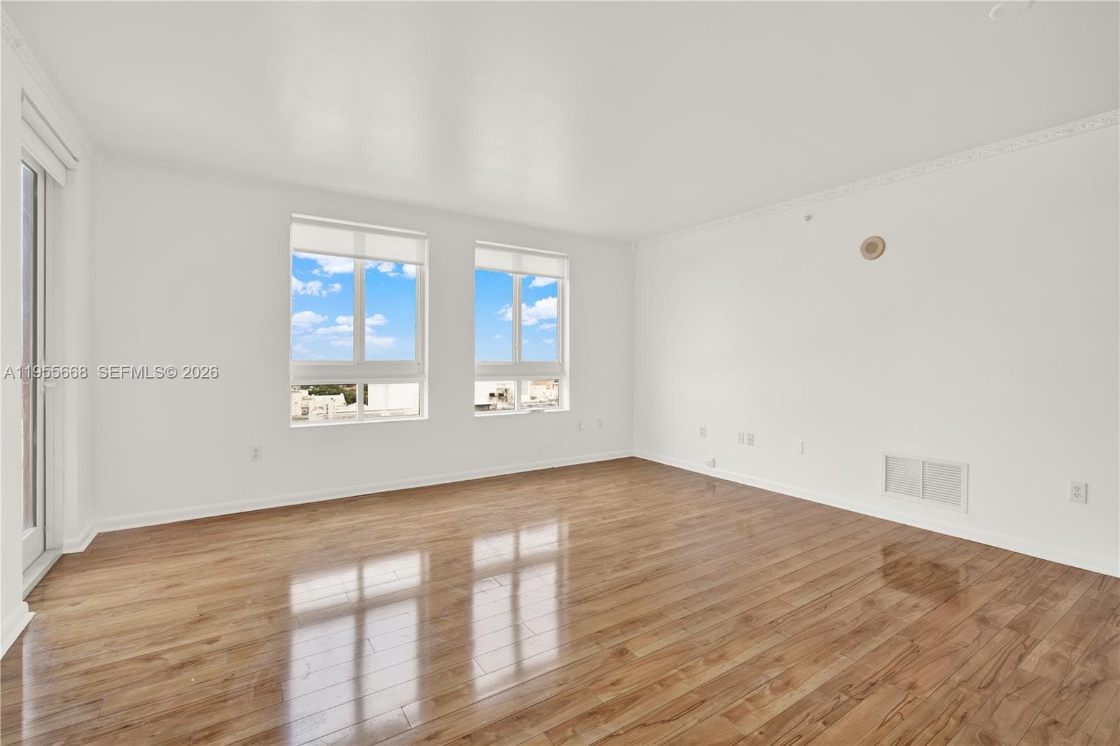 TOSCANO CONDOMINIUM · #1402S in Miami - Photo 18