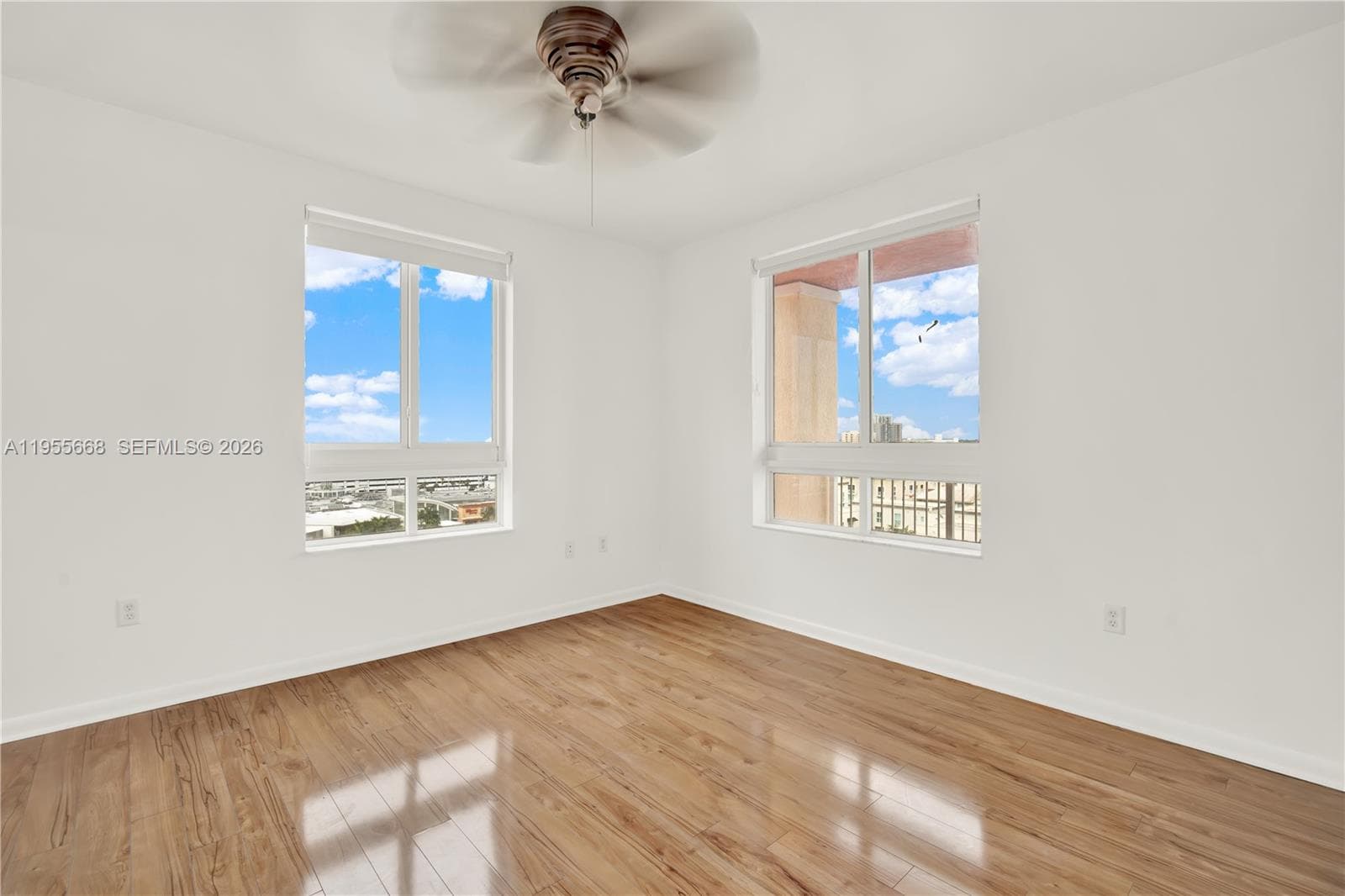 TOSCANO CONDOMINIUM · #1402S in Miami - Photo 19