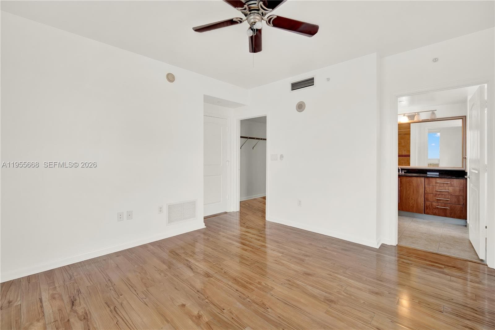 TOSCANO CONDOMINIUM · #1402S in Miami - Photo 21
