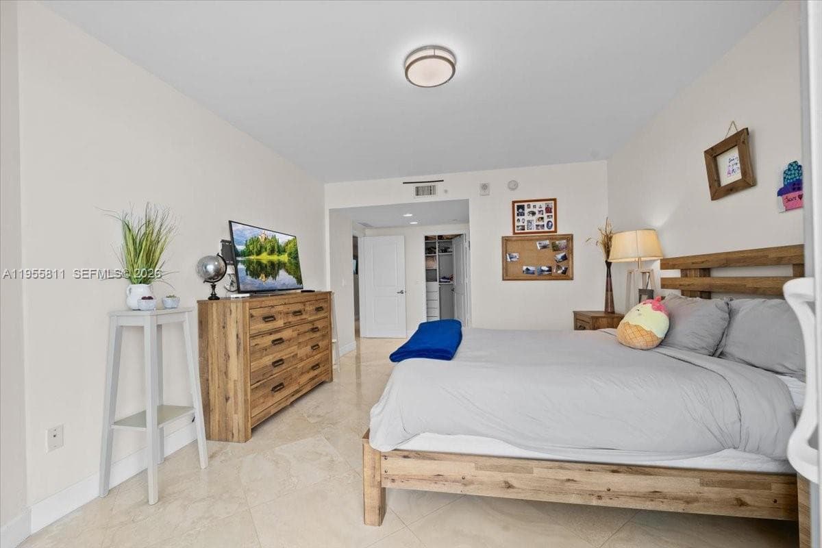 OCEAN PALMS CONDO · #3003 in Hollywood - Photo 32