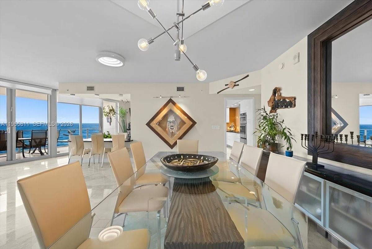 OCEAN PALMS CONDO · #3003 in Hollywood - Photo 15