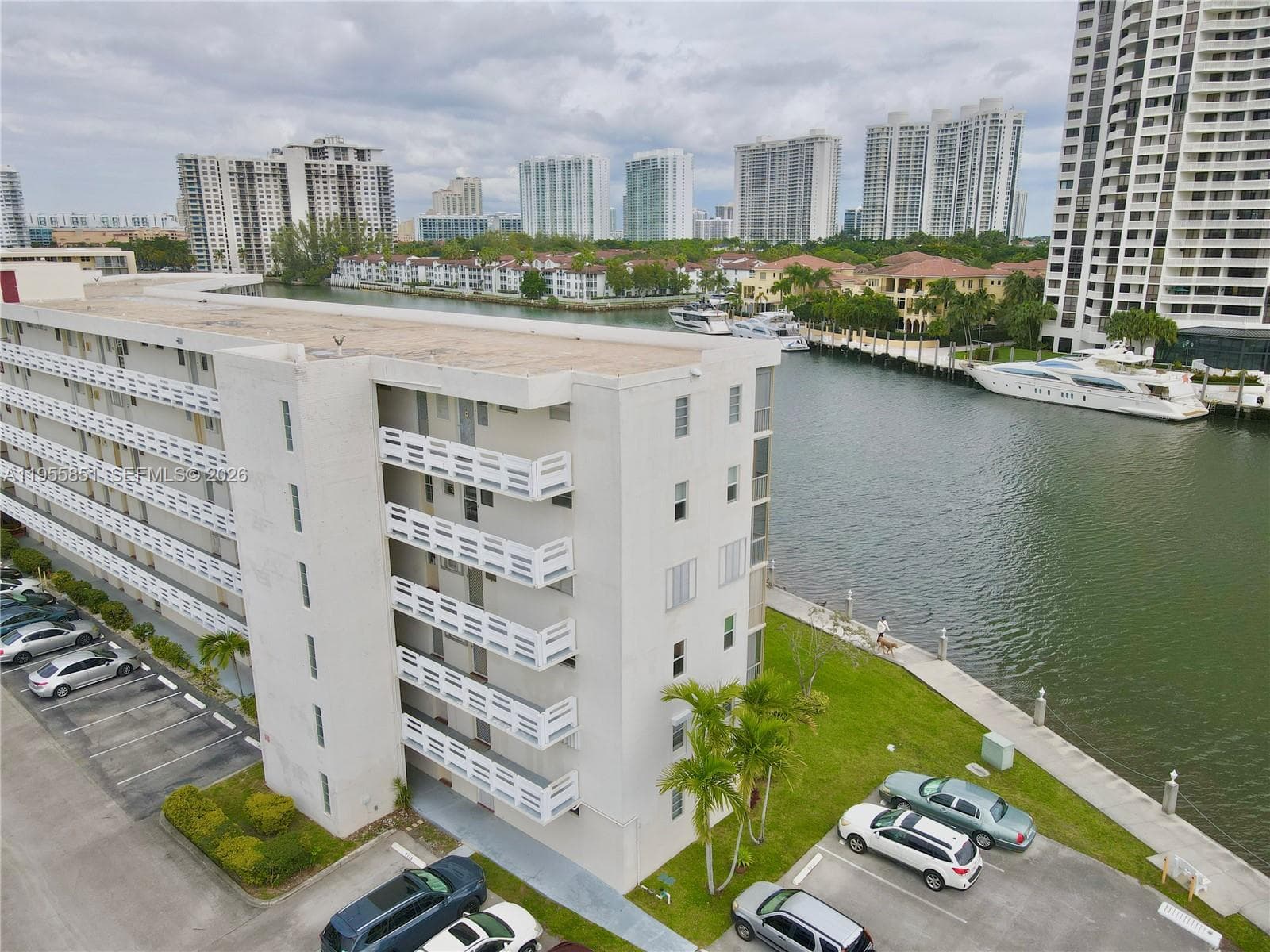 POINT EAST SEC 4 CONDO · #T409 in Aventura - Photo 43
