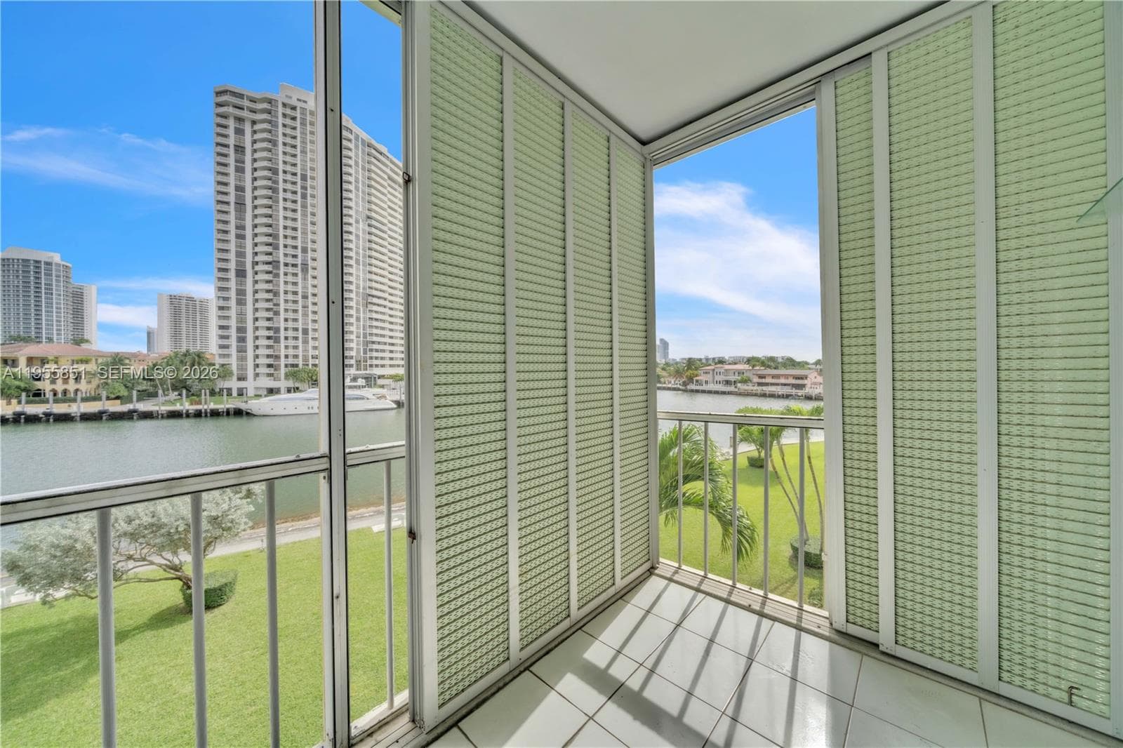 POINT EAST SEC 4 CONDO · #T409 in Aventura - Photo 26