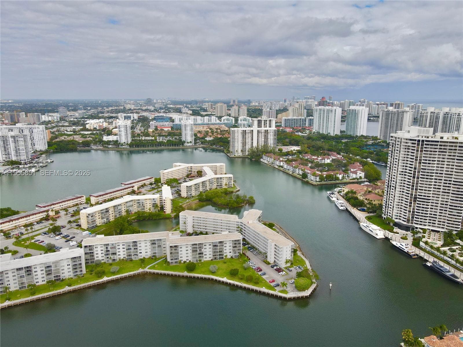 POINT EAST SEC 4 CONDO · #T409 in Aventura - Photo 41