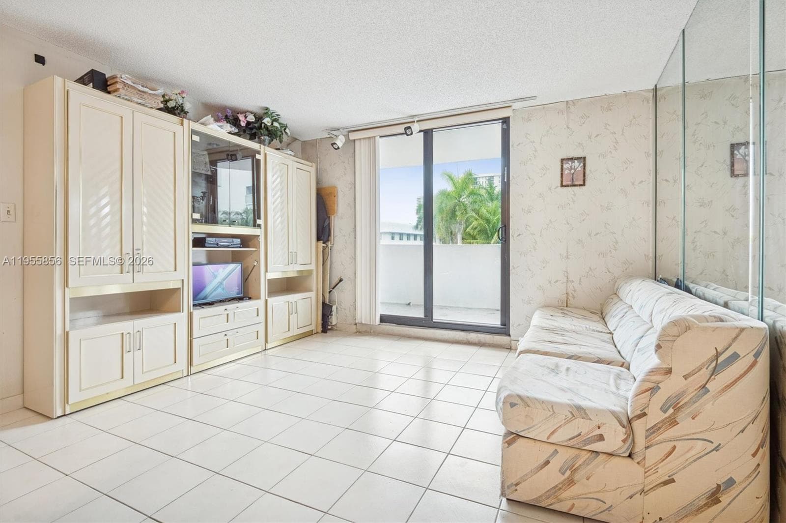 VENDOME PLACE CONDO · #202 in Miami Beach - Photo 3