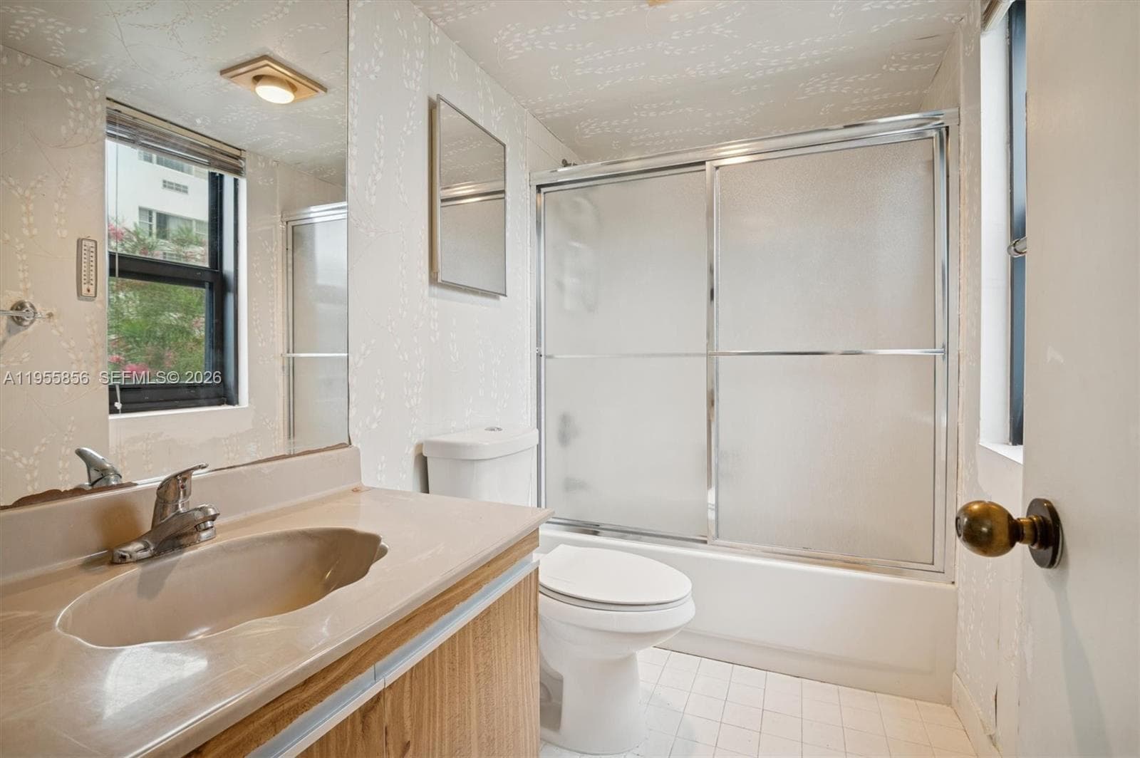 VENDOME PLACE CONDO · #202 in Miami Beach - Photo 9