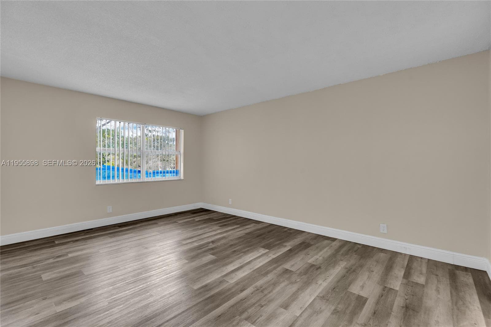 VENETIAN GARDENS · #T206 in Hialeah - Photo 14
