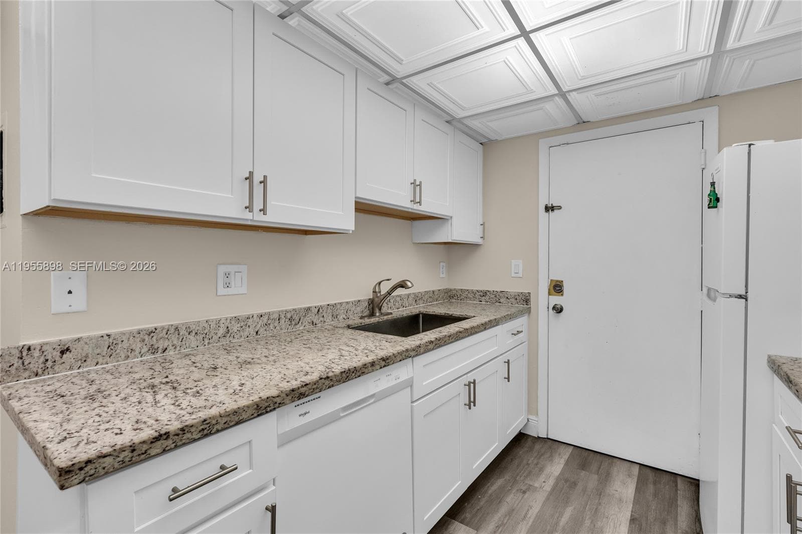 VENETIAN GARDENS · #T206 in Hialeah - Photo 5