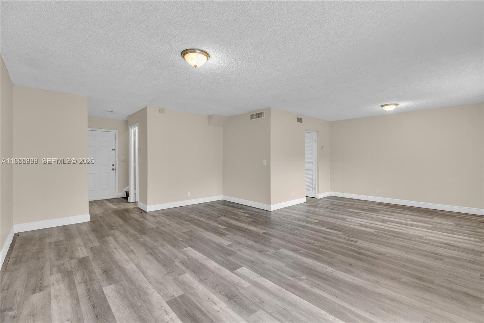 VENETIAN GARDENS · #T206 in Hialeah - Photo 3