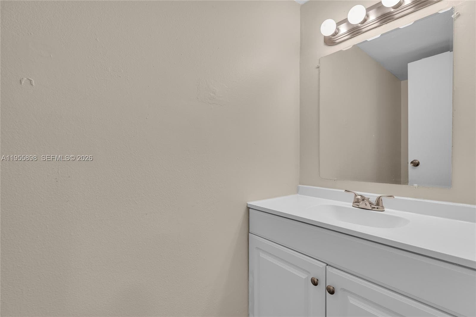 VENETIAN GARDENS · #T206 in Hialeah - Photo 16
