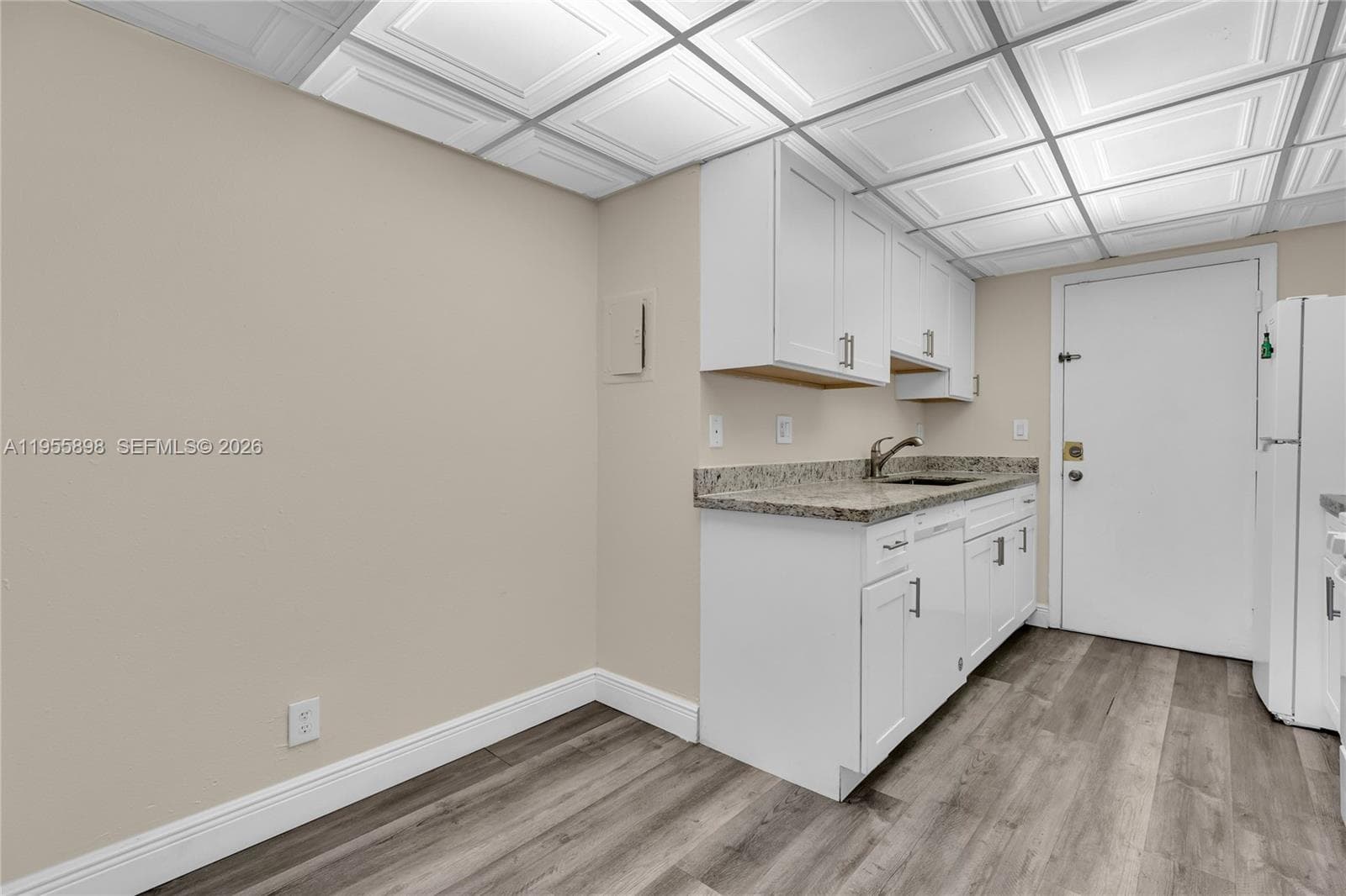 VENETIAN GARDENS · #T206 in Hialeah - Photo 6