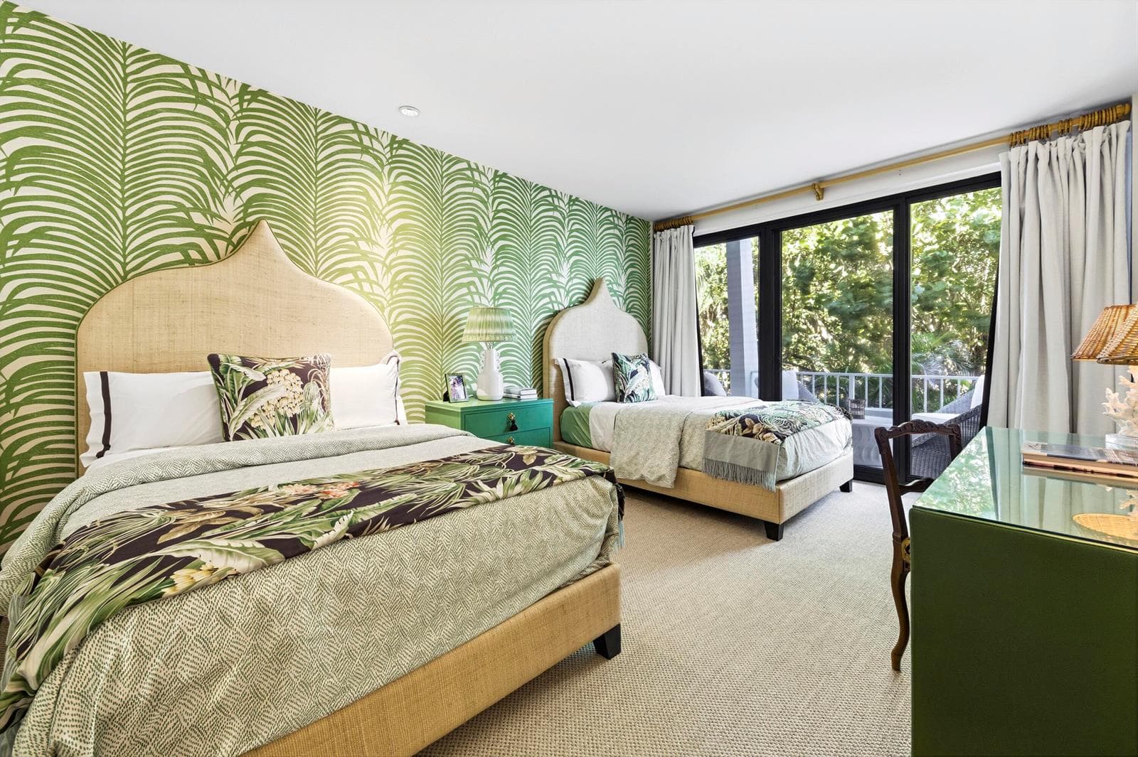2275_S_Ocean_Blvd_207N_PB_025