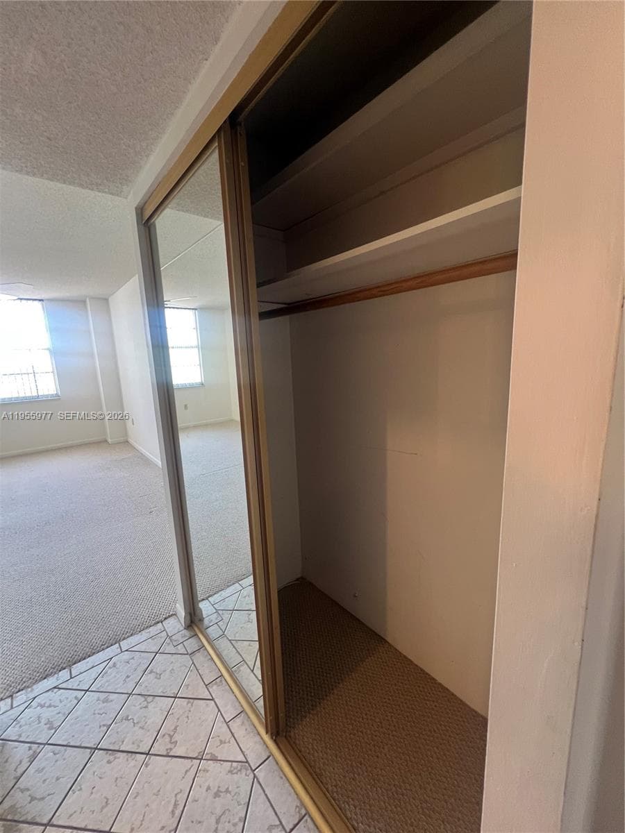 Admirals Port Condo · #405W in Aventura - Photo 12