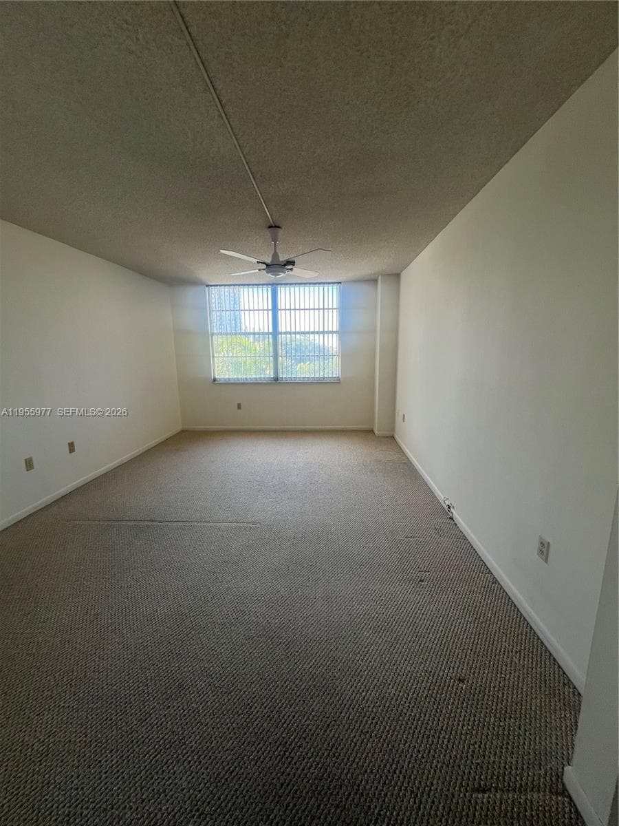 Admirals Port Condo · #405W in Aventura - Photo 10
