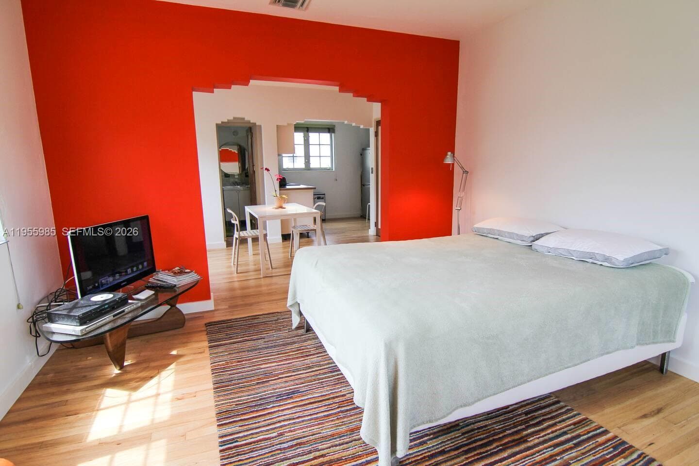 2nd bed